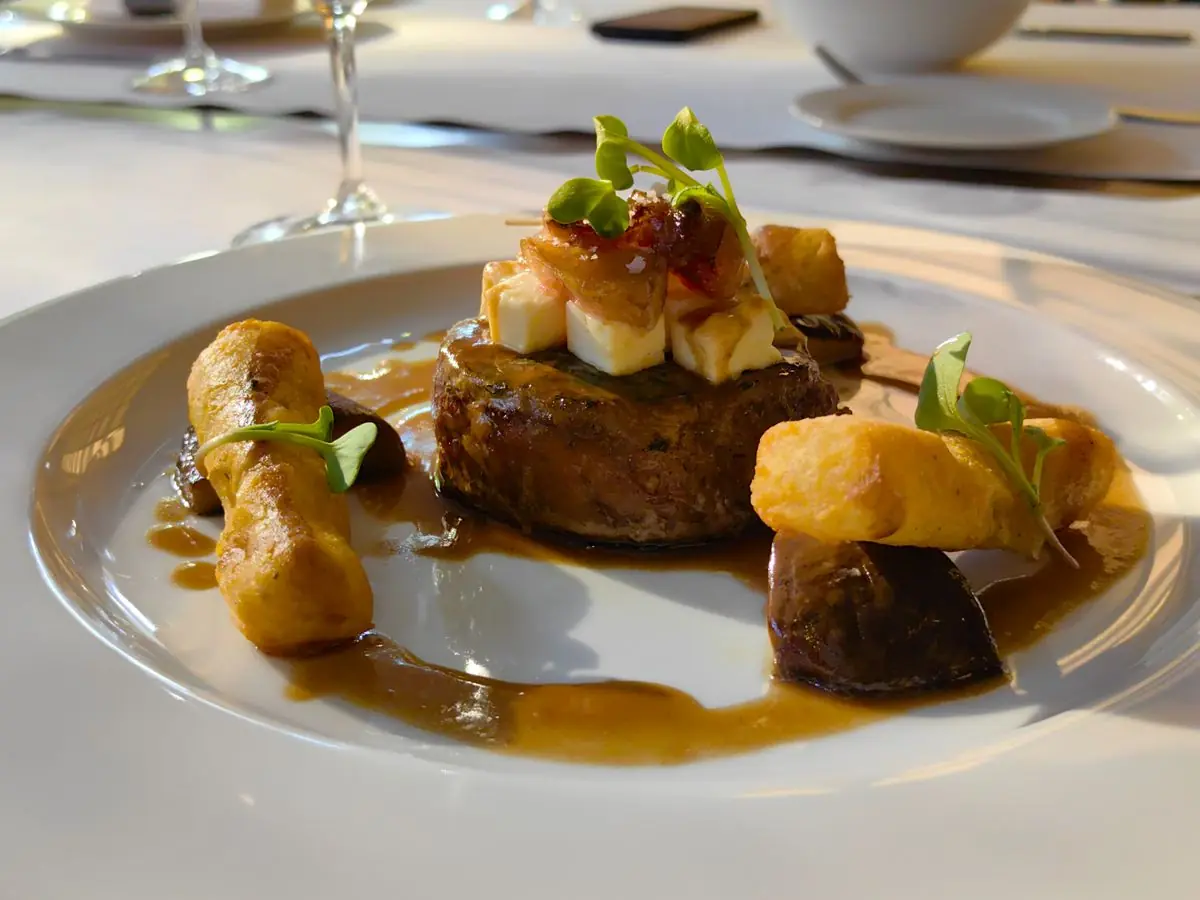 Filete de res a la pimienta